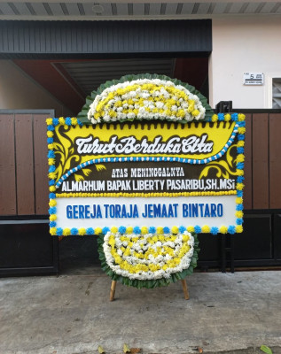 Papan Bunga Duka di Limba U Ii