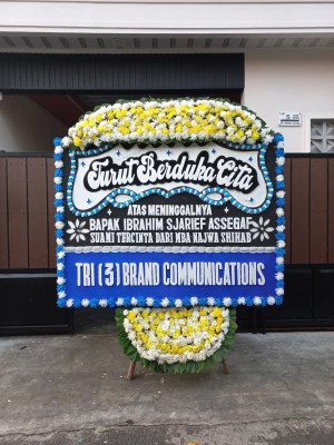 Papan Bunga Duka di Limba U Ii
